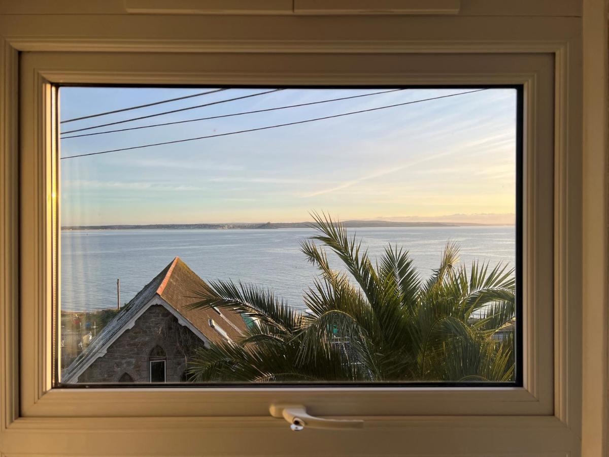 Lookout Cottage Penzance Exterior photo